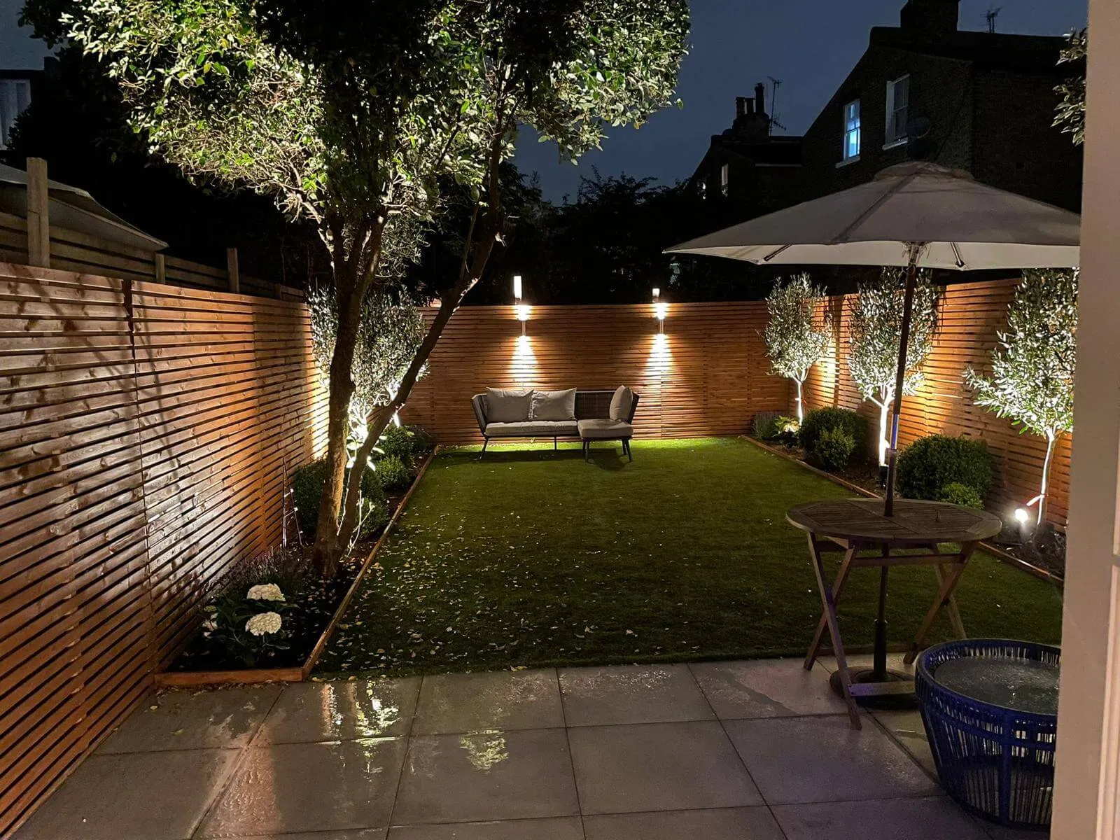 garden at night